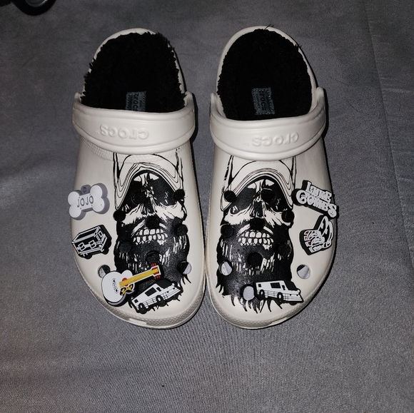 Crocs - Picture 2 of 3